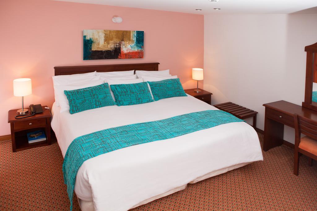 Blu Inn Hotel Bogota Bagian luar foto