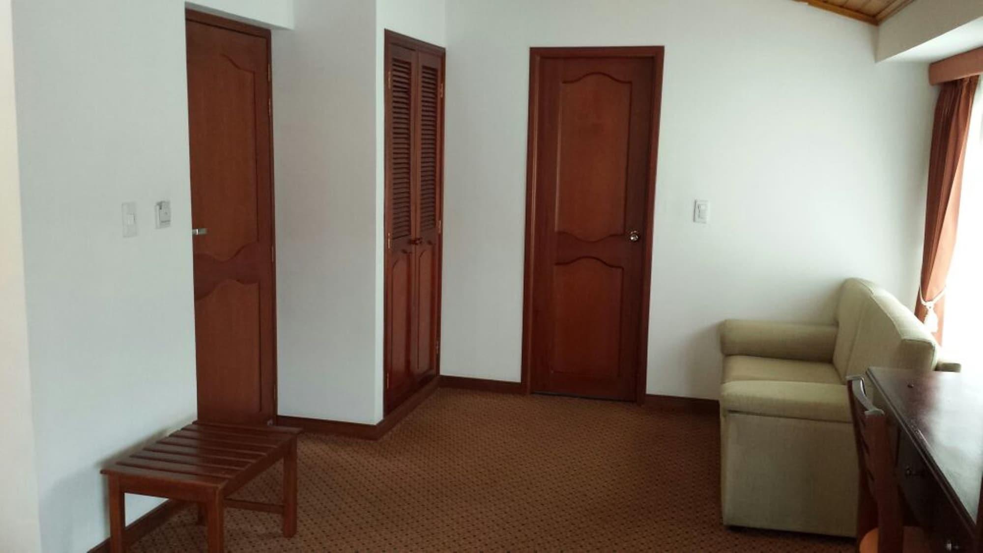 Blu Inn Hotel Bogota Bagian luar foto