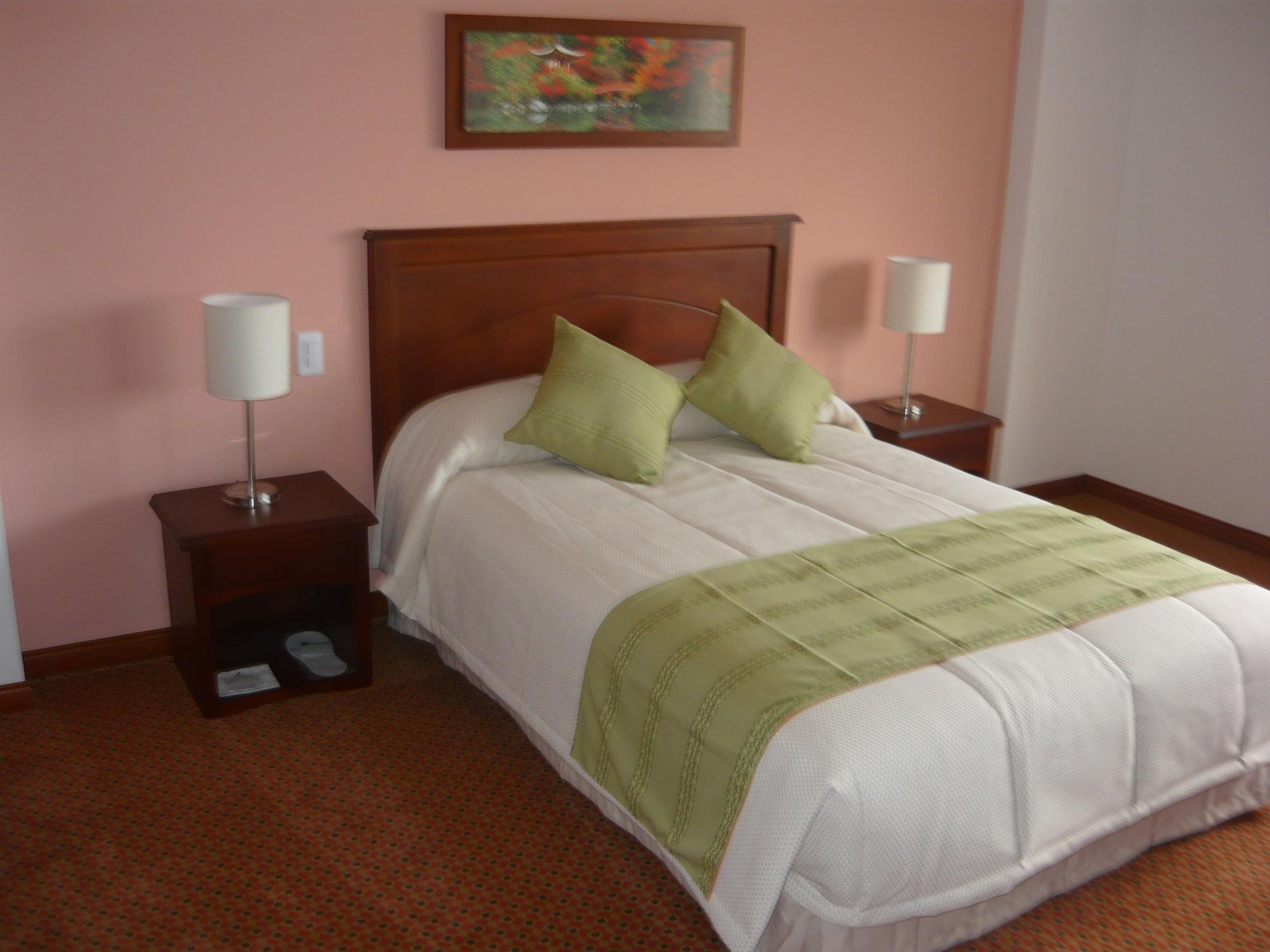 Blu Inn Hotel Bogota Bagian luar foto