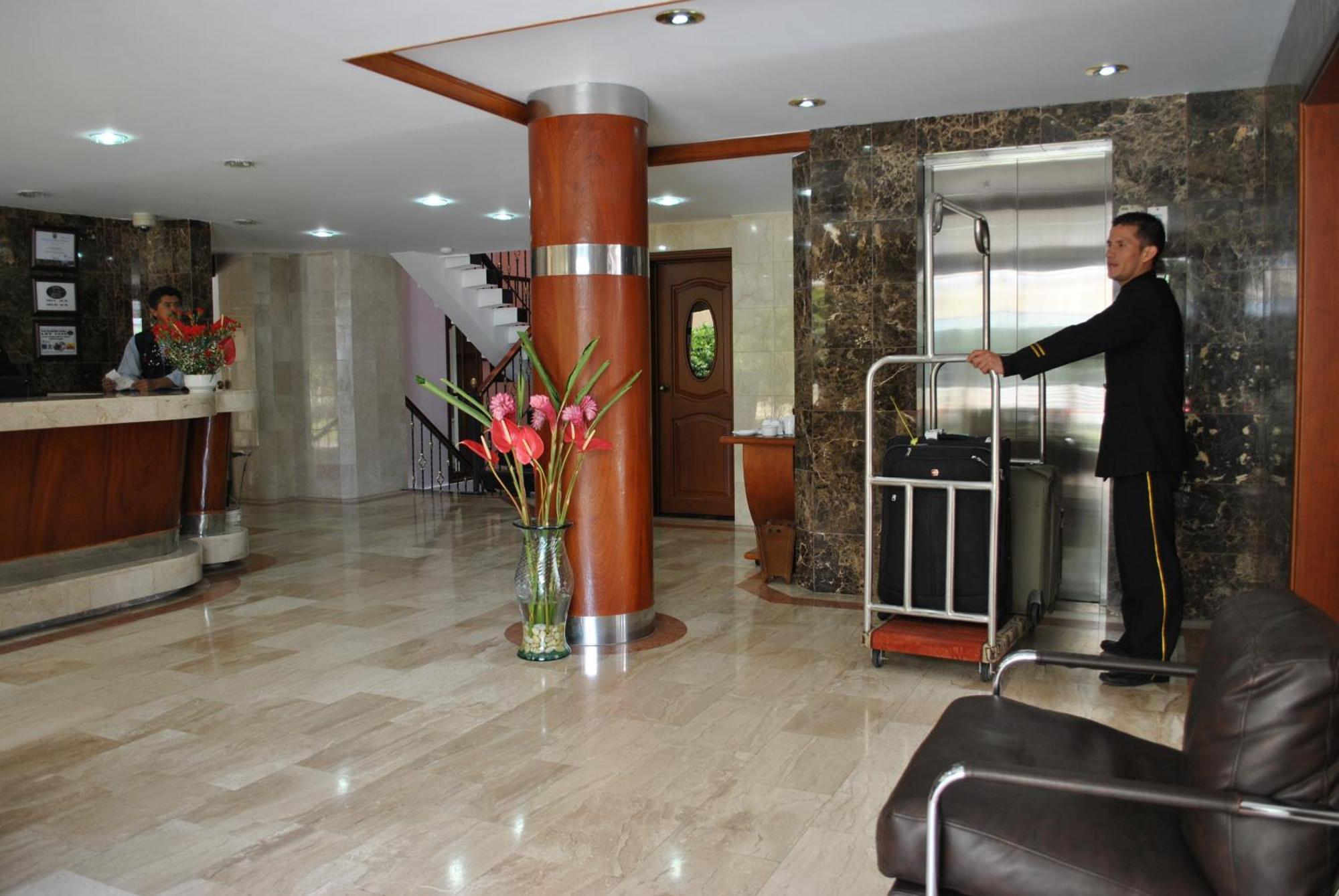 Blu Inn Hotel Bogota Bagian luar foto