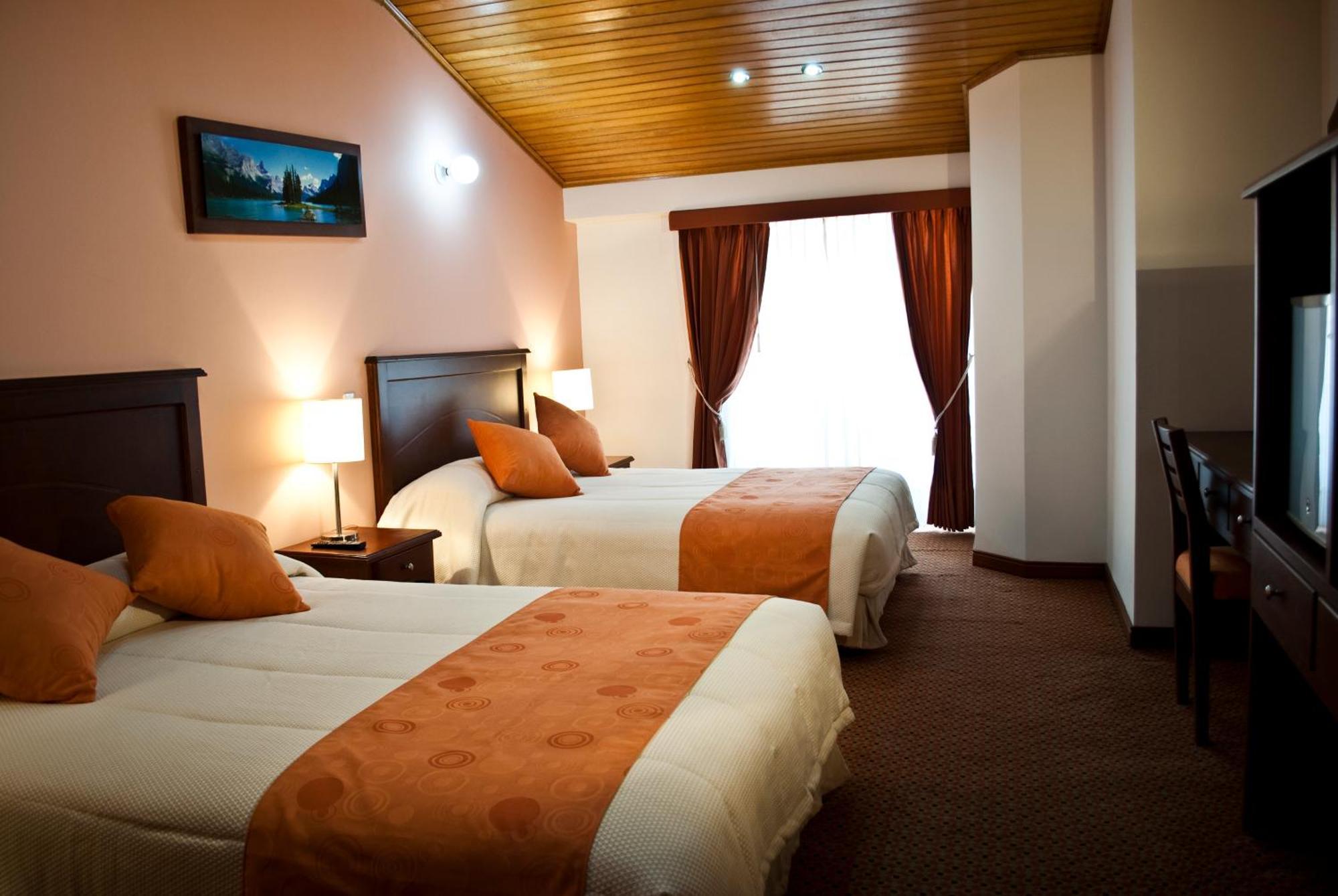Blu Inn Hotel Bogota Bagian luar foto